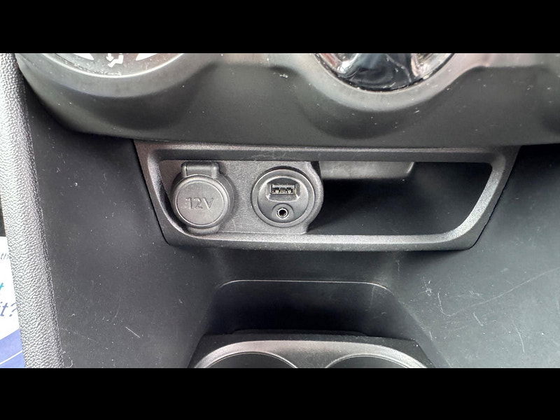 Peugeot 2008 1.2 PureTech Active Euro 6 5dr 5dr Manual 2025