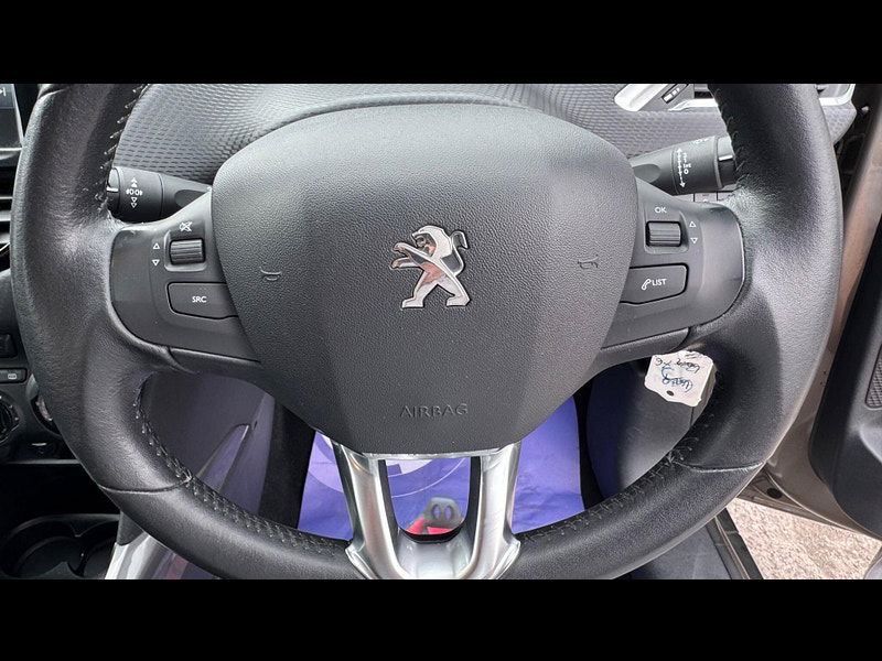 Peugeot 2008 1.2 PureTech Active Euro 6 5dr 5dr Manual 2025