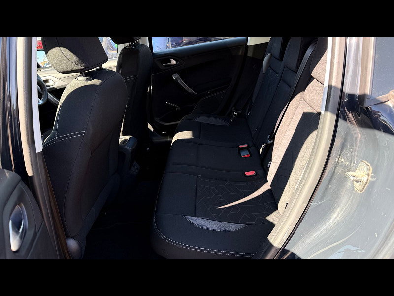 Peugeot 2008 1.2 PureTech Active SUV 5dr Petrol Manual Euro 6 (s/s) (82 ps) 5dr Manual 2026