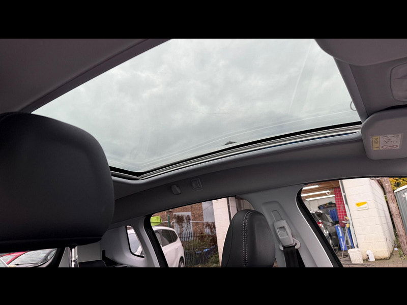 Peugeot 2008 1.2 PureTech Allure Premium Euro 6 (s/s) 5dr 5dr Manual 2025