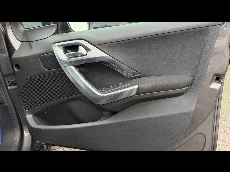 Peugeot 2008 1.2 PureTech Allure Premium Euro 6 (s/s) 5dr 5dr Manual 2025