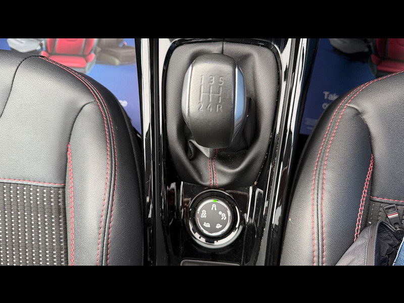 Peugeot 2008 1.2 PureTech GT Line Euro 6 (s/s) 5dr 5dr Manual 2025