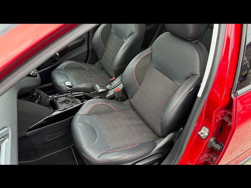 Peugeot 2008 1.2 PureTech GT Line SUV 5dr Petrol Manual Euro 6 (s/s) (130 ps) 5dr Manual 2026