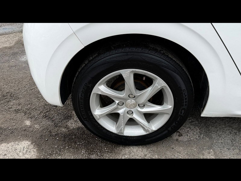 Peugeot 208 1.2 VTi PureTech Active Hatchback 5dr Petrol Manual Euro 6 (82 ps) 5dr Manual 2026