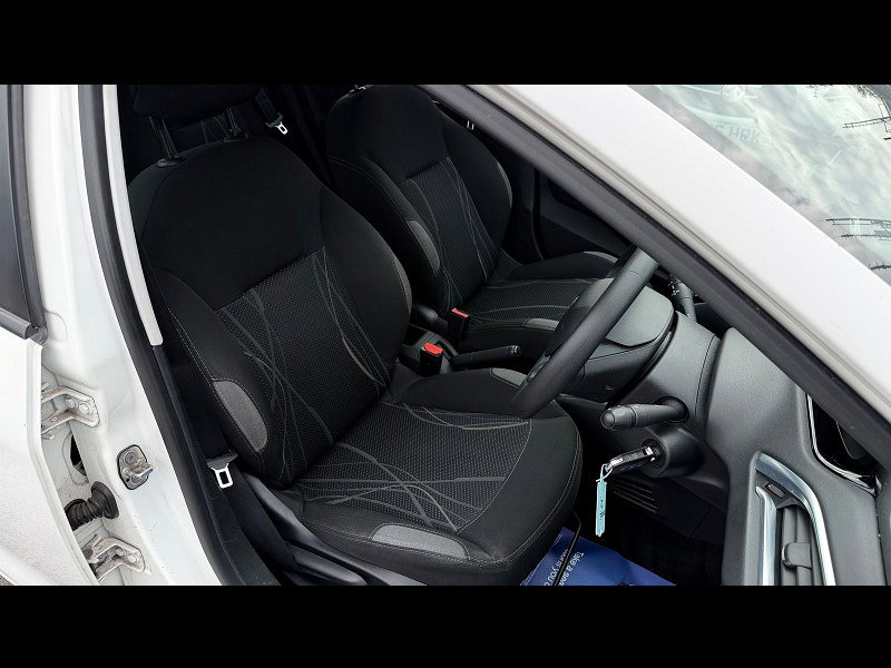Peugeot 208 1.2 VTi PureTech Active Hatchback 5dr Petrol Manual Euro 6 (82 ps) 5dr Manual 2026
