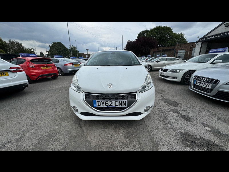 Peugeot 208 1.6 e-HDi Allure Euro 5 (s/s) 5dr 5dr Manual 2024