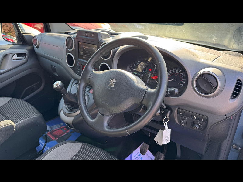 Peugeot Partner Tepee 1.6 BlueHDi Allure Euro 6 (s/s) 5dr 5dr Manual 2025