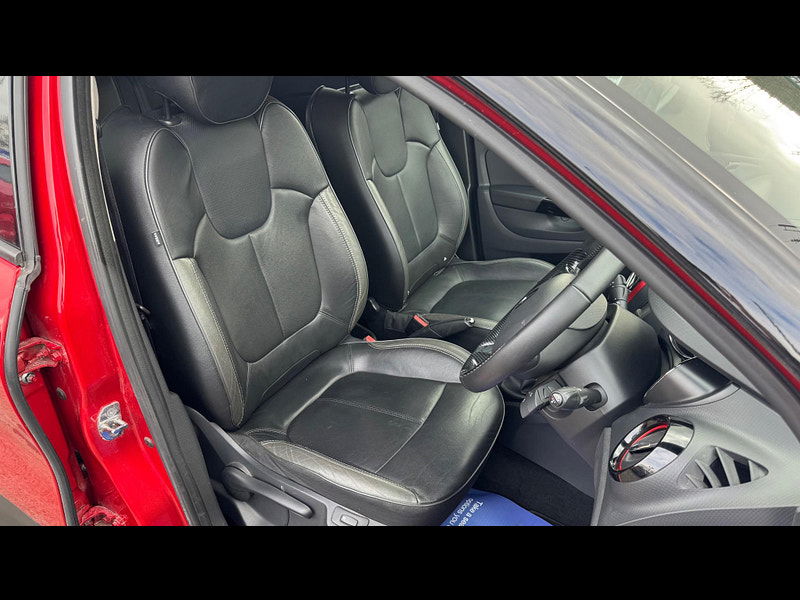 Renault Captur 1.5 dCi ENERGY Signature Nav Euro 6 (s/s) 5dr 5dr Manual 2025