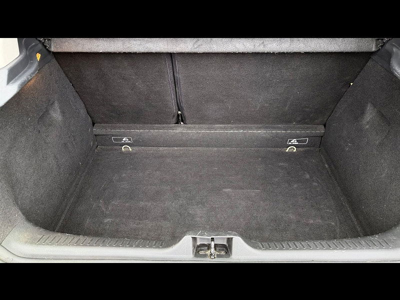 Renault Clio 1.2 16V Dynamique MediaNav Hatchback 5dr Petrol Manual Euro 5 (75 ps) 5dr Manual 2026