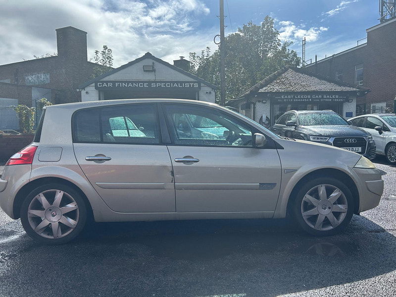 Renault Megane 1.6 VVT Maxim 5dr 5dr Manual 2025
