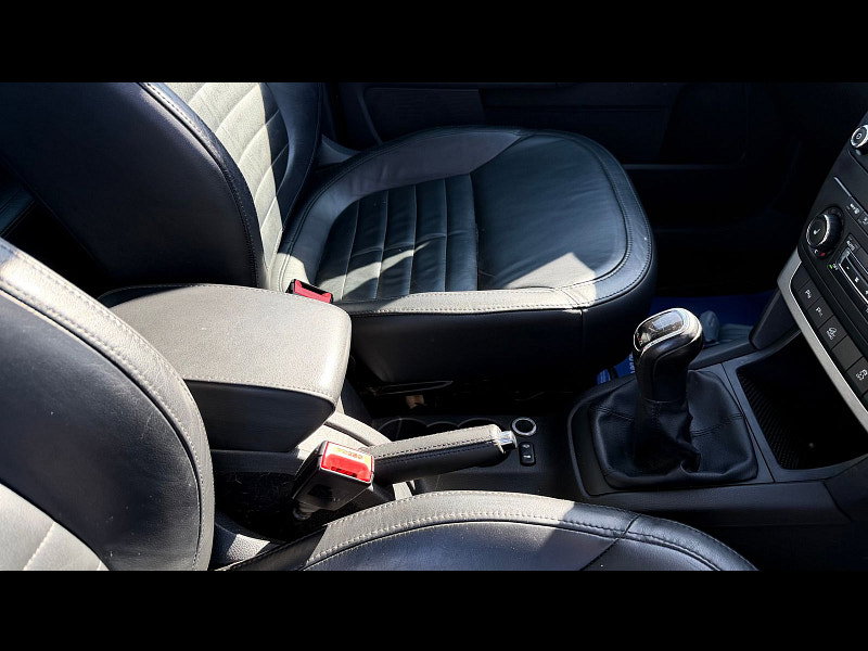 Skoda Yeti 2.0 TDI Elegance SUV 5dr Diesel Manual 4WD Euro 5 (170 ps) 5dr Manual 2026