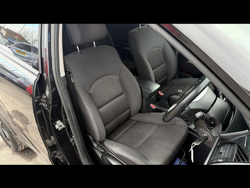 Ssangyong Korando 2.0 LE SUV 5dr Petrol Manual Euro 6 (149 ps) 5dr Manual 2026