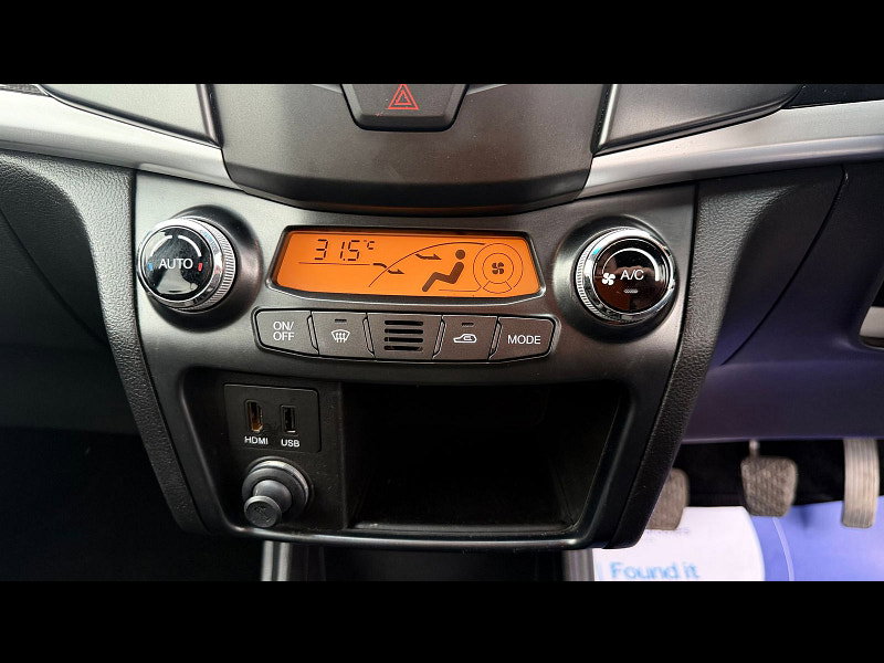 Ssangyong Korando 2.0 LE SUV 5dr Petrol Manual Euro 6 (149 ps) 5dr Manual 2026