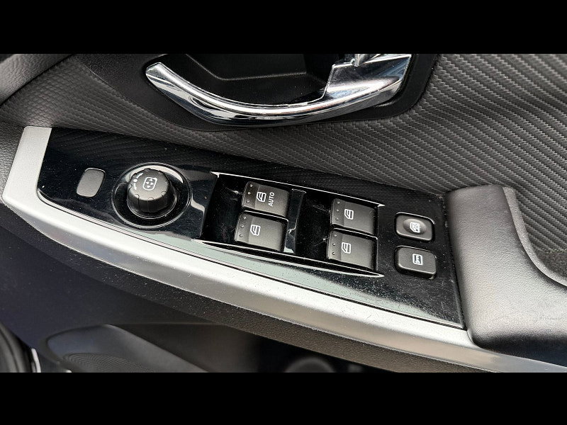 Ssangyong Korando 2.0 LE SUV 5dr Petrol Manual Euro 6 (149 ps) 5dr Manual 2026