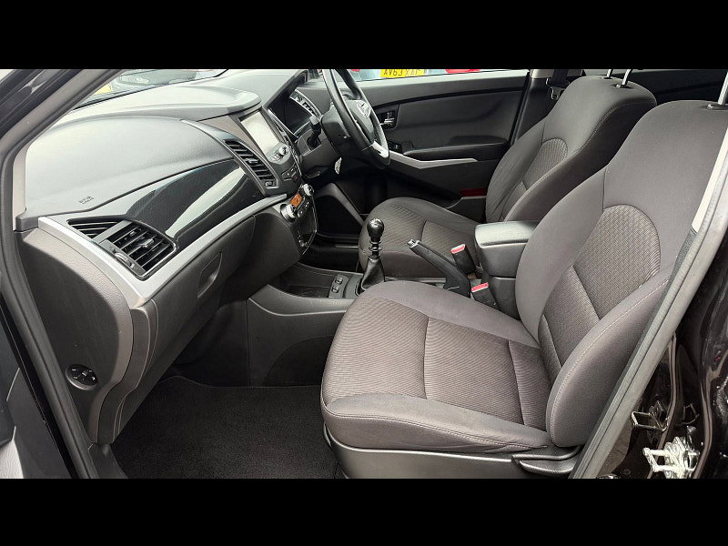 Ssangyong Korando 2.0 LE SUV 5dr Petrol Manual Euro 6 (149 ps) 5dr Manual 2026