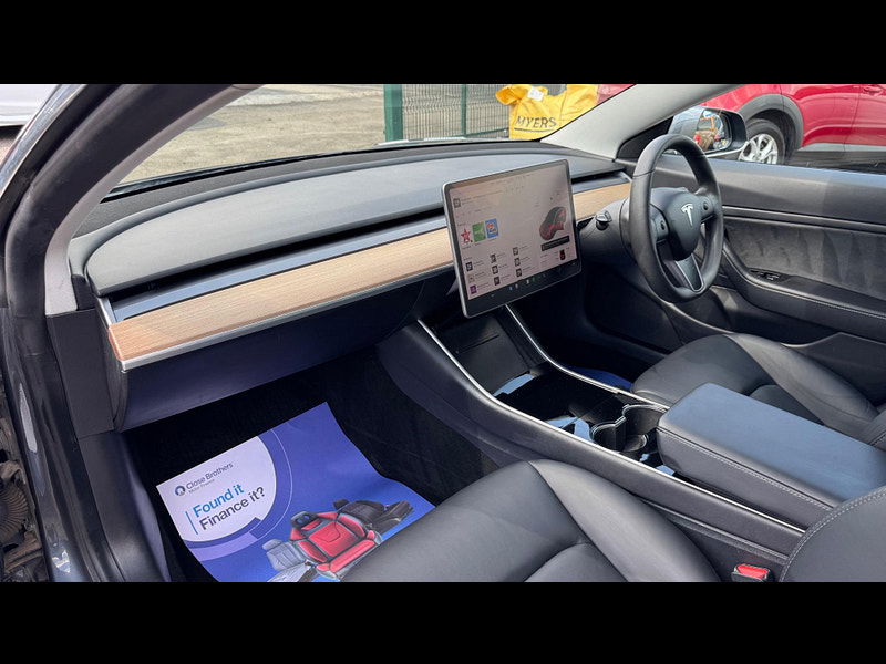 Tesla Model 3 Standard Range Plus Auto RWD 4dr 4dr Automatic 2025