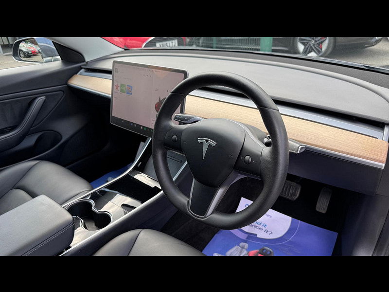 Tesla Model 3 Standard Range Plus Auto RWD 4dr 4dr Automatic 2025