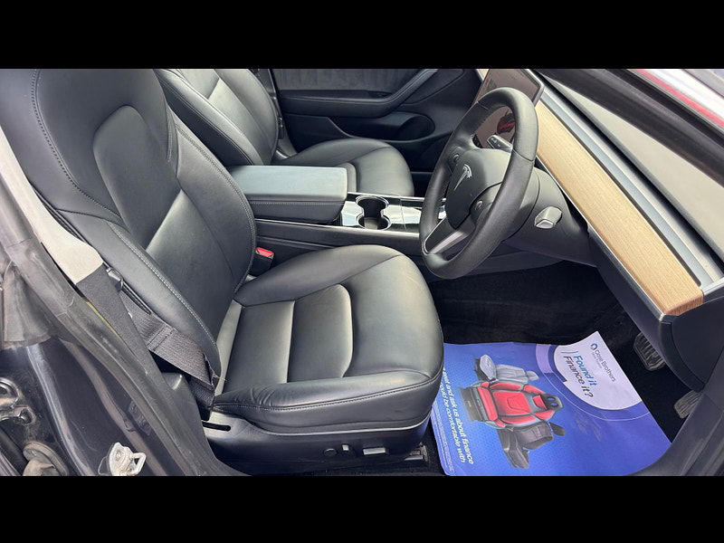 Tesla Model 3 Standard Range Plus Auto RWD 4dr 4dr Automatic 2025