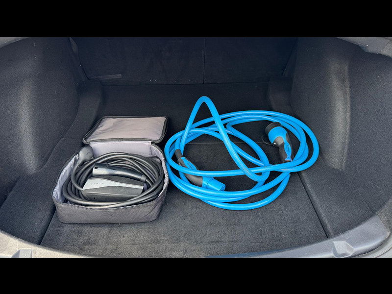 Tesla Model 3 Standard Range Plus Auto RWD 4dr 4dr Automatic 2025