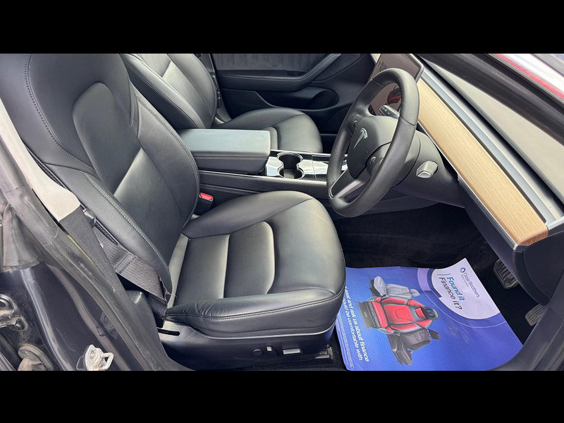 Tesla Model 3 Standard Range Plus Auto RWD 4dr 4dr Automatic 2026