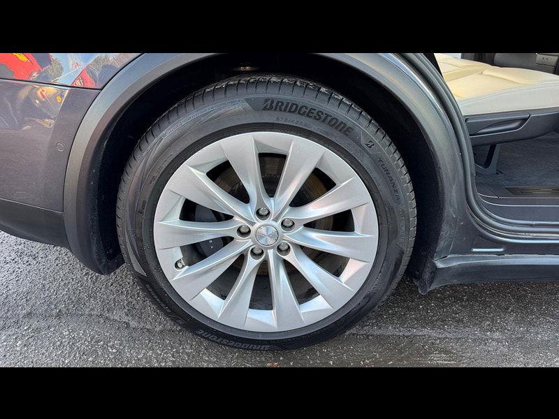 Tesla Model X 75D (Dual Motor) Auto 4WDE 5dr 5dr Automatic 2025