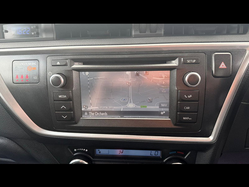Toyota Auris 1.6 V-Matic Icon Plus Hatchback 5dr Petrol Manual Euro 5 (132 ps) 5dr Manual 2026