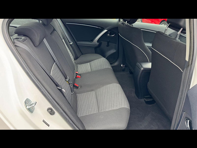 Toyota Avensis 1.8 V-Matic Active Euro 5 4dr 4dr Manual 2025