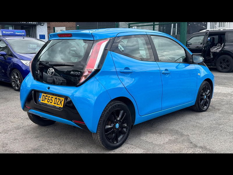 Toyota Aygo 1.0 VVT-i x-cite Euro 6 5dr 5dr Manual 2025