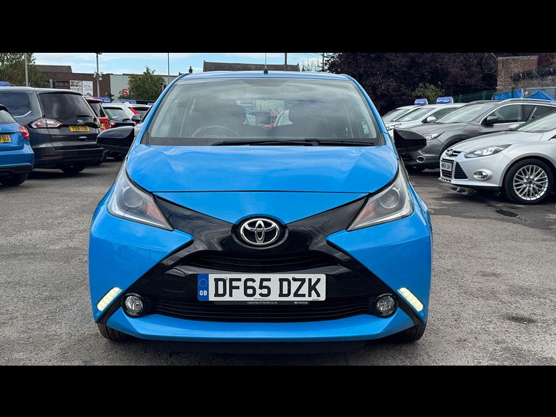 Toyota Aygo 1.0 VVT-i x-cite Euro 6 5dr 5dr Manual 2025