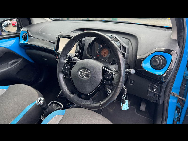 Toyota Aygo 1.0 VVT-i x-cite Euro 6 5dr 5dr Manual 2025