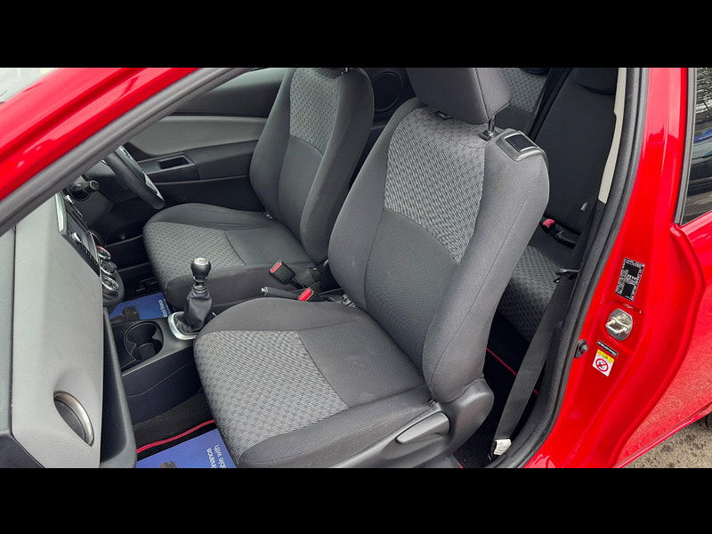 Toyota Yaris 1.33 Dual VVT-i Icon Euro 5 3dr Euro 5 3dr Manual 2025