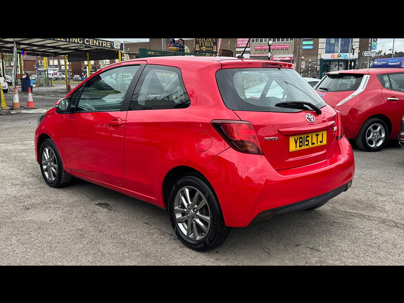 Toyota Yaris 1.33 Dual VVT-i Icon Euro 5 3dr Euro 5 3dr Manual 2025