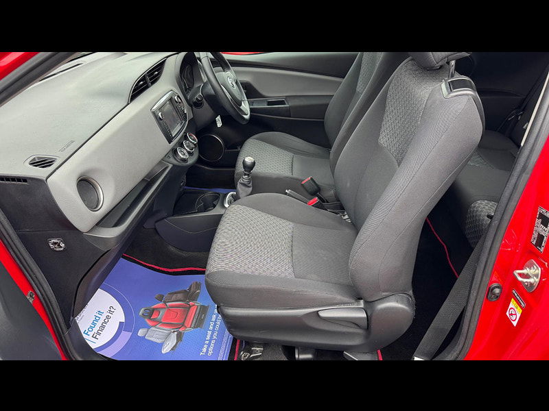 Toyota Yaris 1.33 Dual VVT-i Icon Euro 5 3dr Euro 5 3dr Manual 2025