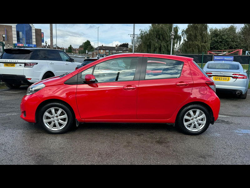 Toyota Yaris 1.33 Dual VVT-i TR Euro 5 5dr 5dr Manual 2025