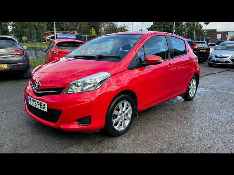 Toyota Yaris 1.33 Dual VVT-i TR Euro 5 5dr 5dr Manual 2025