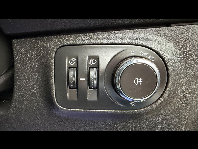 Vauxhall ADAM 1.2i ENERGISED Euro 6 3dr 3dr Manual 2025