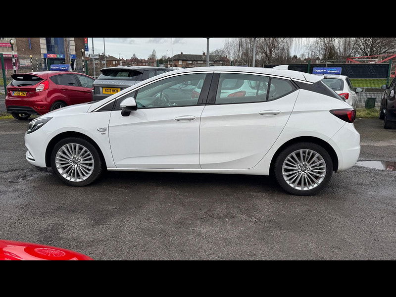 Vauxhall Astra 1.4i Elite Nav Euro 6 5dr 5dr Manual 2025