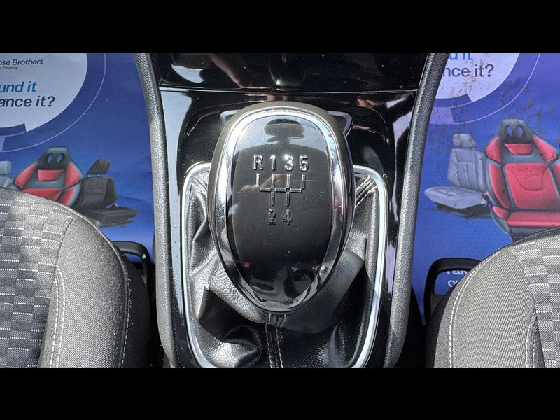 Vauxhall Astra 1.4i SRi Euro 6 5dr 5dr Manual 2025