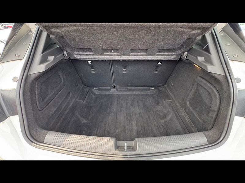Vauxhall Astra 1.4i SRi Euro 6 5dr 5dr Manual 2025
