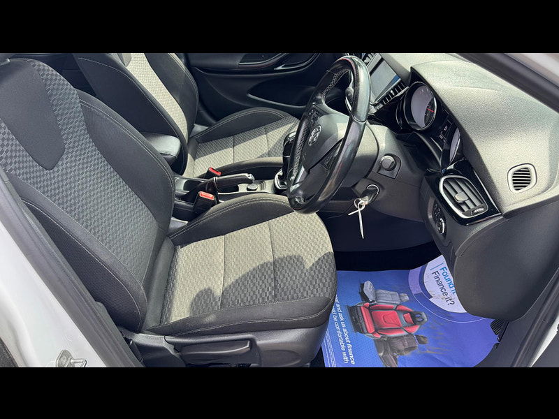 Vauxhall Astra 1.4i SRi Euro 6 5dr 5dr Manual 2025