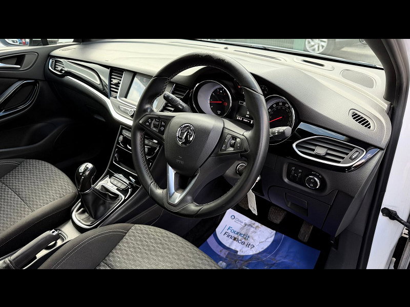 Vauxhall Astra 1.4i Turbo SRi Hatchback 5dr Petrol Manual Euro 6 (150 ps) 5dr Manual 2026