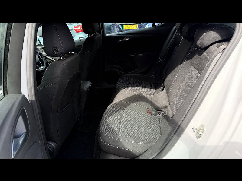 Vauxhall Astra 1.4i Turbo SRi Hatchback 5dr Petrol Manual Euro 6 (150 ps) 5dr Manual 2026