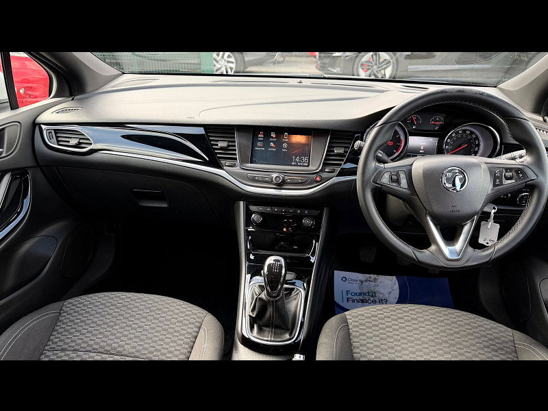 Vauxhall Astra 1.4i Turbo SRi Hatchback 5dr Petrol Manual Euro 6 (150 ps) 5dr Manual 2026