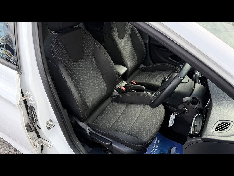 Vauxhall Astra 1.4i Turbo SRi Hatchback 5dr Petrol Manual Euro 6 (150 ps) 5dr Manual 2026