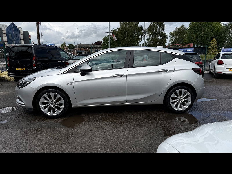 Vauxhall Astra 1.6 CDTi BlueInjection Tech Line Hatchback 5dr Diesel Manual Euro 6 (s/s) (136 ps) 5dr Manual 2026