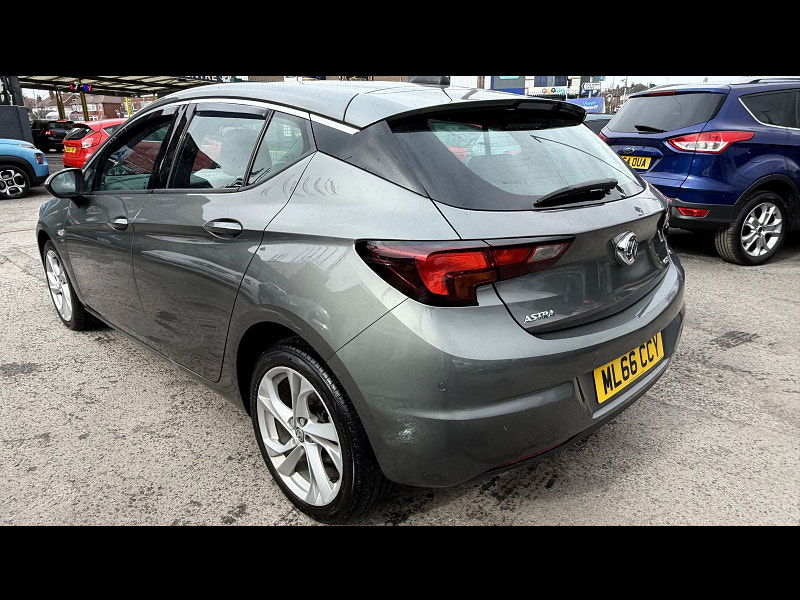 Vauxhall Astra 1.6 CDTi ecoTEC BlueInjection SRi Hatchback 5dr Diesel Manual Euro 6 (110 ps) 5dr Manual 2026