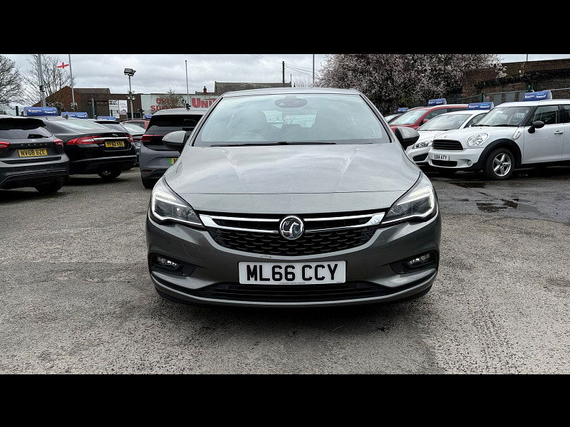 Vauxhall Astra 1.6 CDTi ecoTEC BlueInjection SRi Hatchback 5dr Diesel Manual Euro 6 (110 ps) 5dr Manual 2026