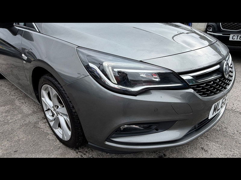 Vauxhall Astra 1.6 CDTi ecoTEC BlueInjection SRi Hatchback 5dr Diesel Manual Euro 6 (110 ps) 5dr Manual 2026