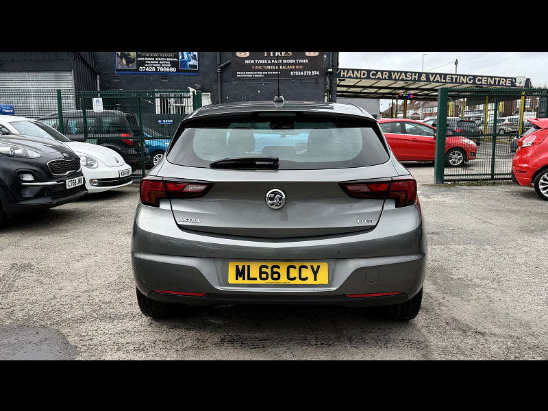 Vauxhall Astra 1.6 CDTi ecoTEC BlueInjection SRi Hatchback 5dr Diesel Manual Euro 6 (110 ps) 5dr Manual 2026
