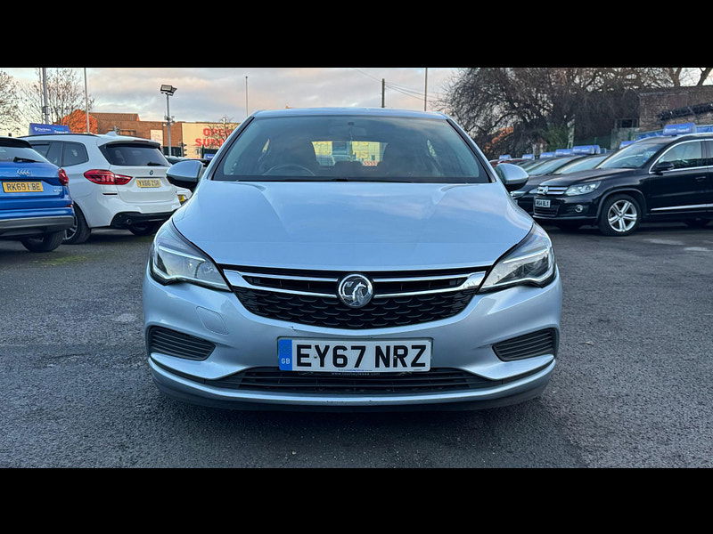 Vauxhall Astra 1.6 CDTi ecoTEC BlueInjection Tech Line Nav Euro 6 (s/s) 5dr 5dr Manual 2025